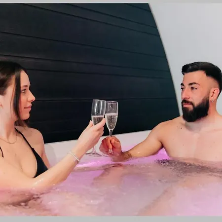 Nicolaus Wellness Experience Ferienhaus *